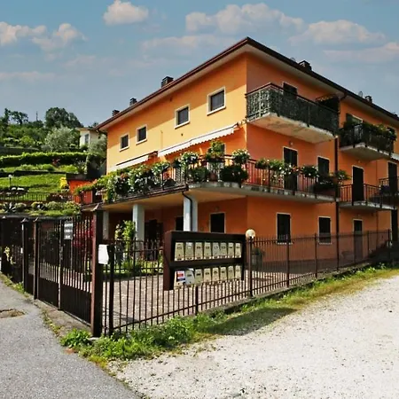 Fonte Appartement Salò